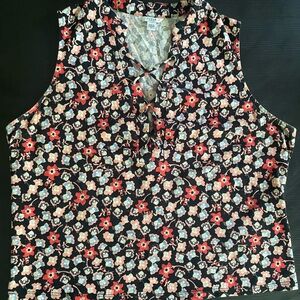 Guess Top: floral lace up crop tank top